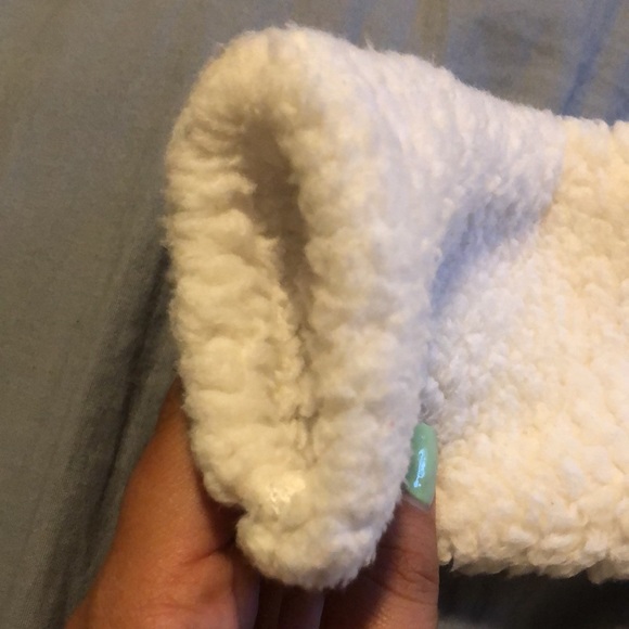 Baby Fuzzy Pram - Brand: Little Joy, white, size 0-3months - Picture 6 of 9